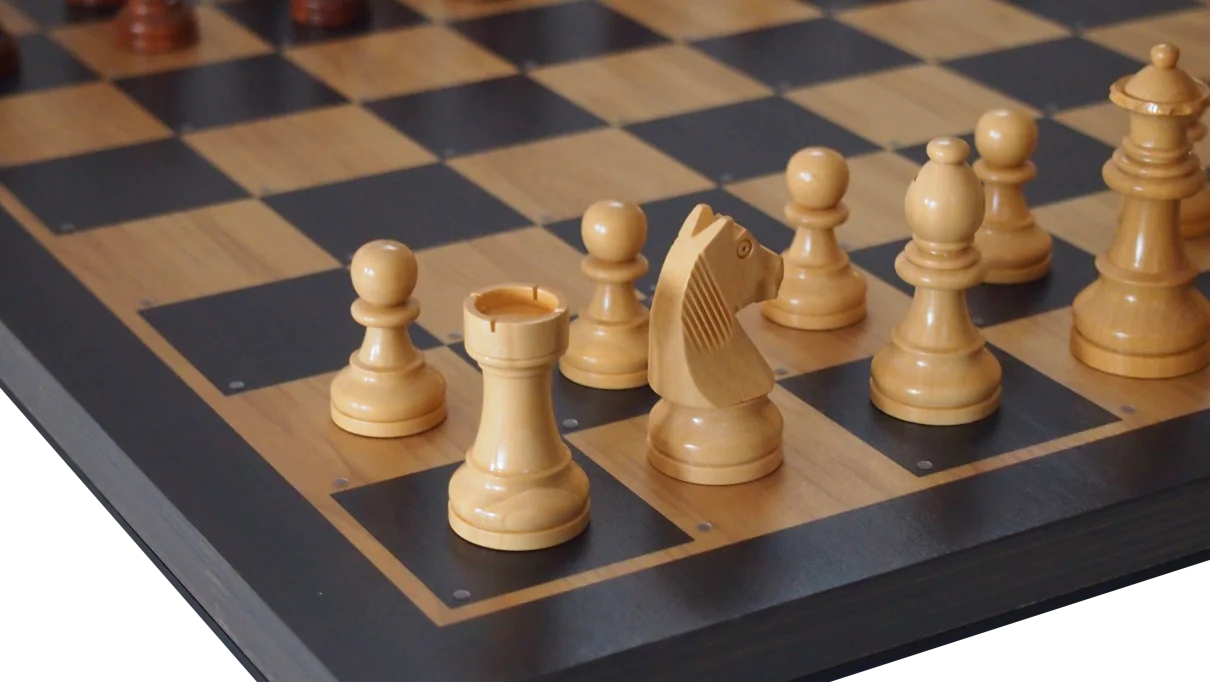 Nicole Black (square 55mm - 2,17") - Image 5